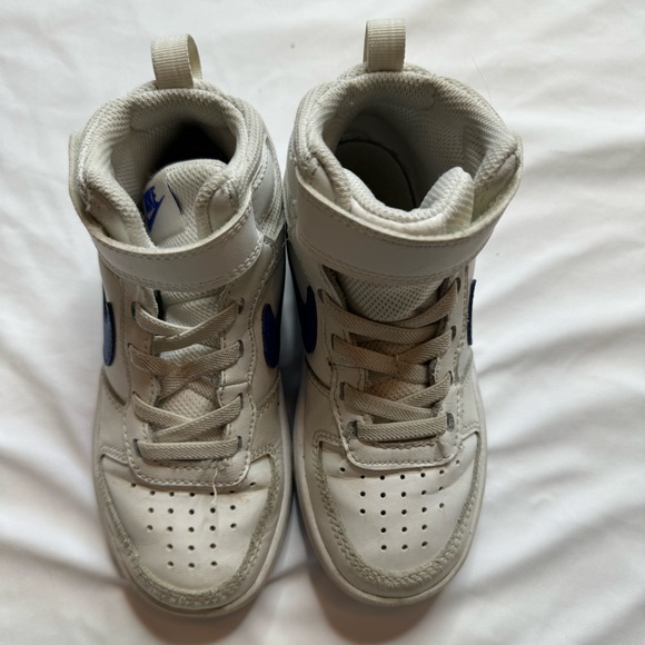 Nike Court Borough Mid 2 Boys Size 10.5 White & Blue Shoes Sneakers CD7784-113 - Picture 6 of 7